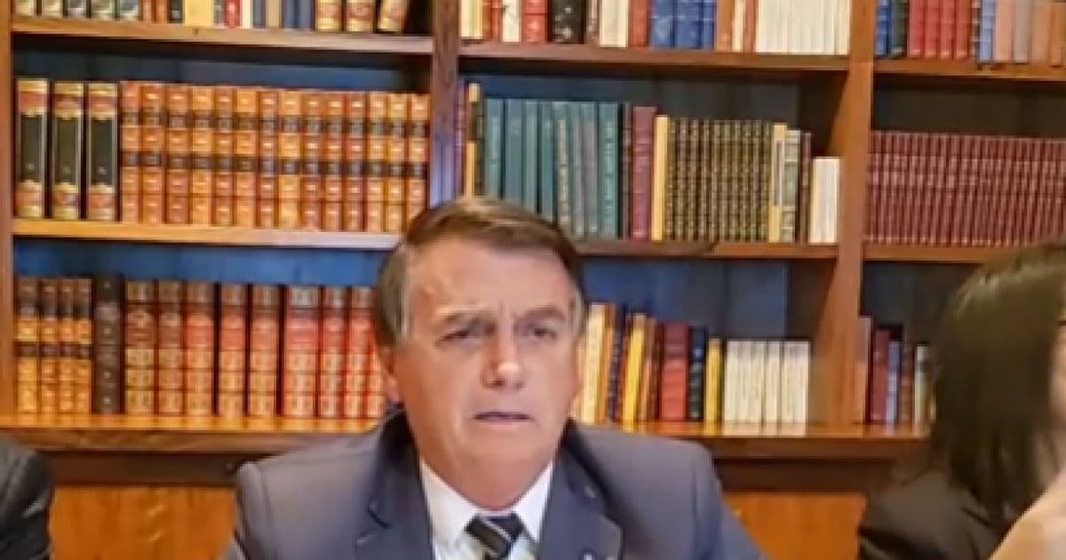Bolsonaro chama CPI de 'xaropada' e comenta que comissão 'bateu muito no Queiroga'