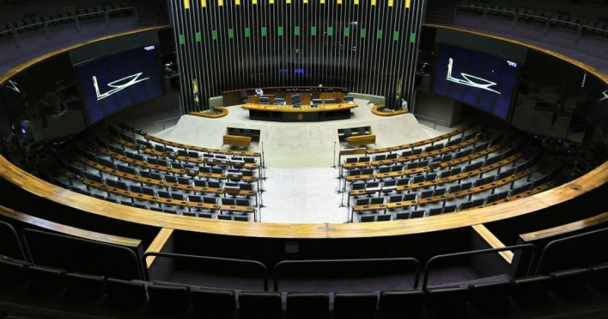 Câmara dos deputados aprova projeto para restringir atuação da oposição