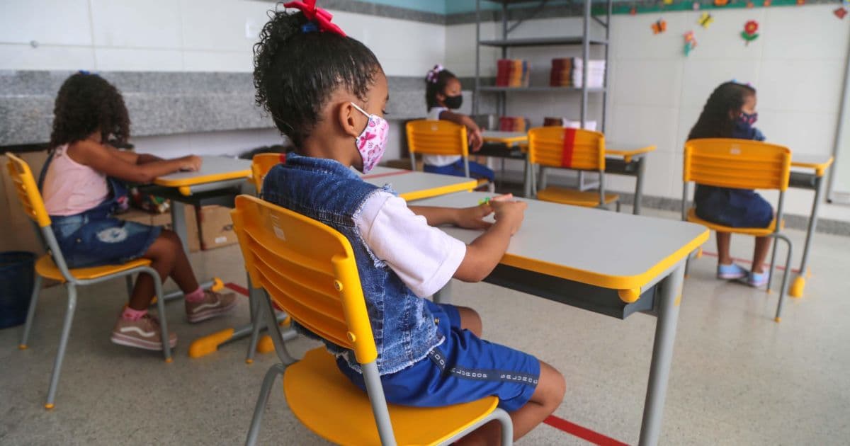 Prefeitura de Salvador institui programa focado na alfabetização de crianças até 7 anos