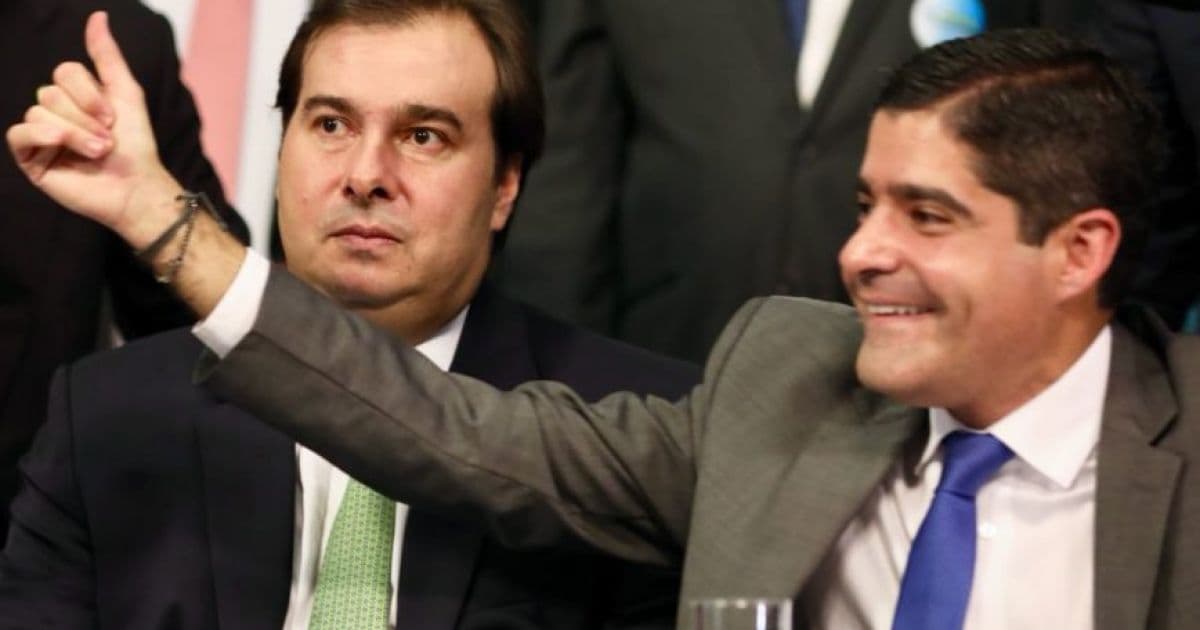 Bancada do DEM na Câmara pede expulsão de Rodrigo Maia após ofensas a ACM Neto