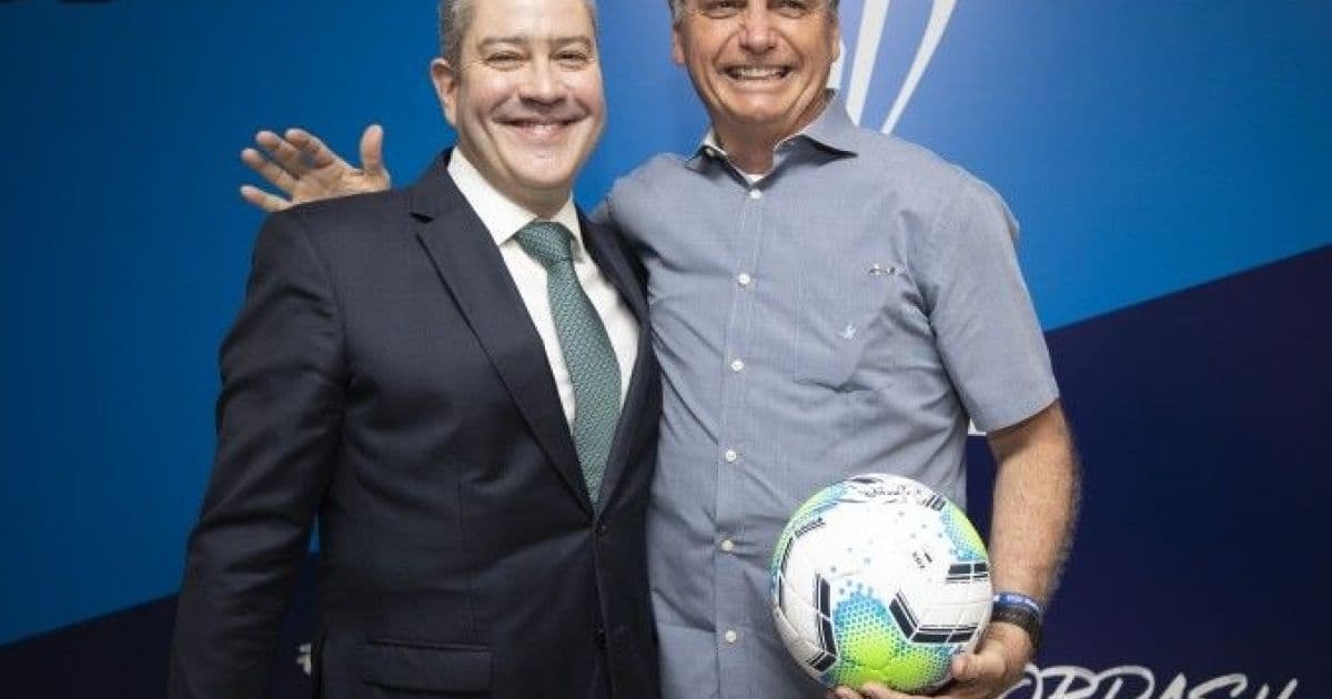 Políticos criticam decisão federal de aceitar sediar Copa América no Brasil