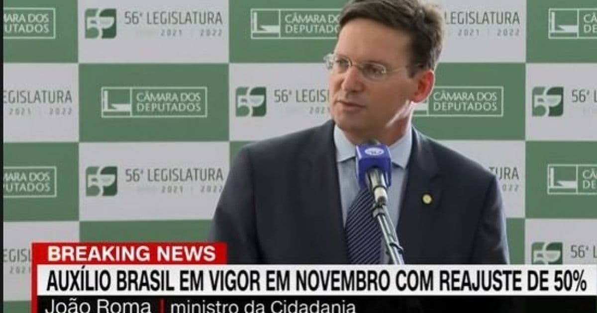 Bolsonaro entrega programa substituto do Bolsa Família à Câmara; Roma explica reajuste