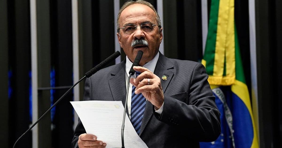 Polícia Federal indicia senador Chico Rodrigues, flagrado com dinheiro nas nádegas