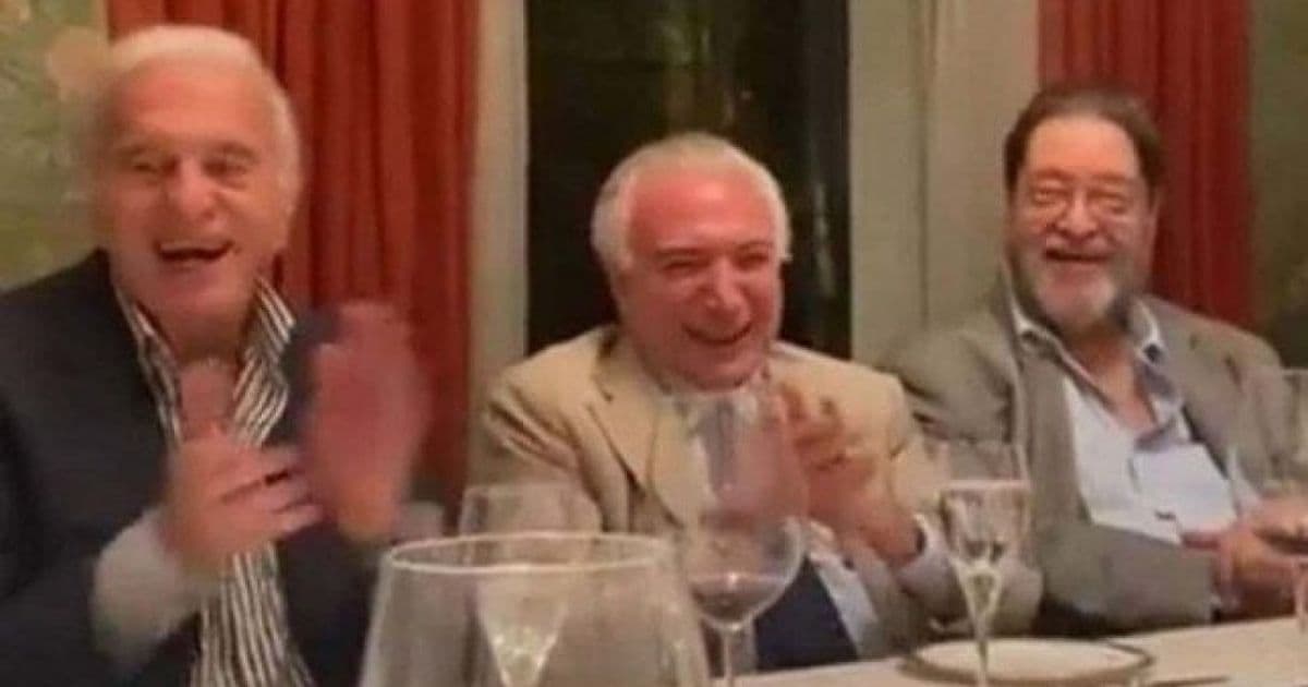 Mansão palco de jantar em que Temer ri de Bolsonaro tem dívida de R$ 5 milhões de IPTU
