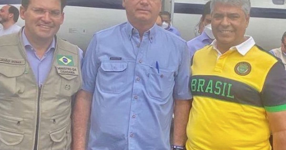 Após romper com Rui, Robinho marca presença em evento de Bolsonaro na Bahia