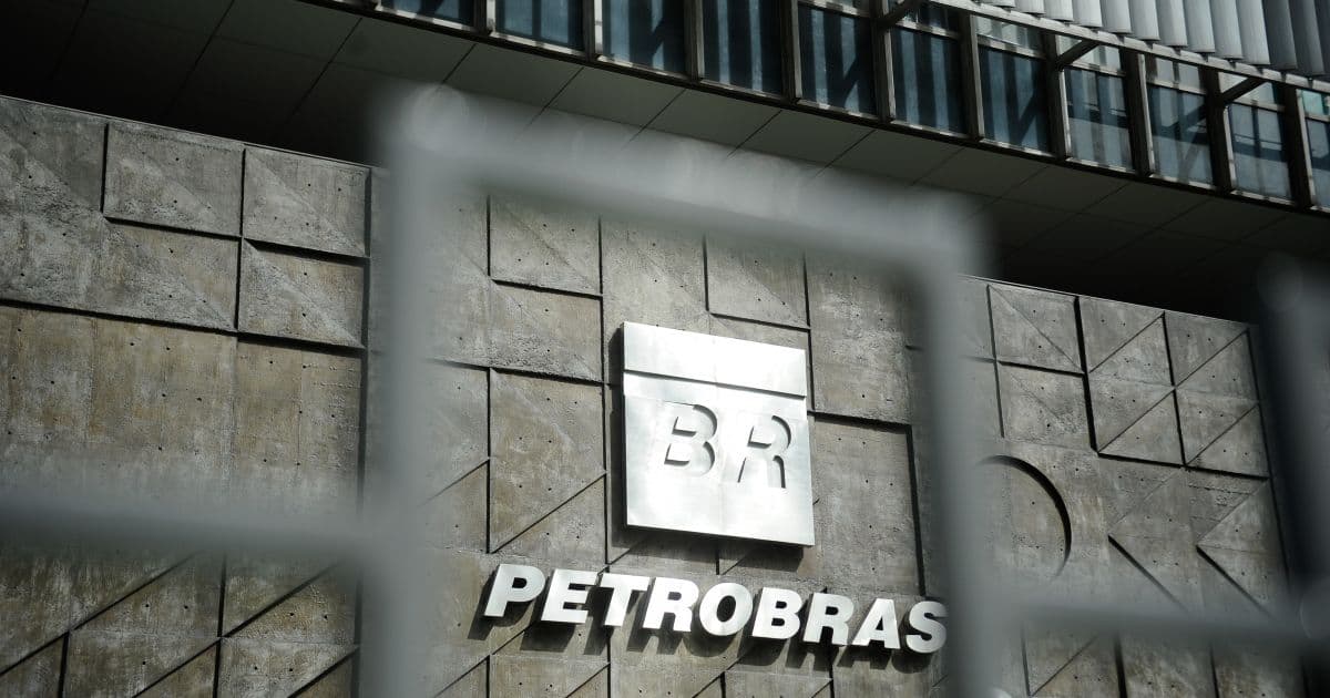 Petrobras anuncia aumento do preço do diesel; reajuste passa a valer já nesta quarta