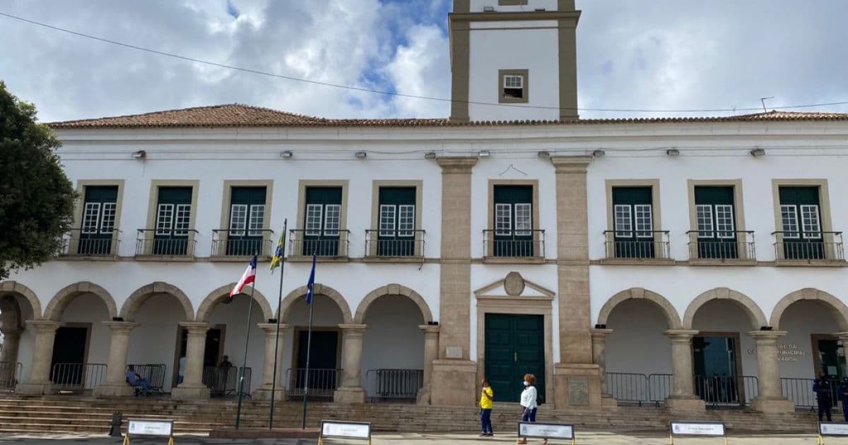 Com diminuição das taxas de Covid-19, Câmara de Salvador retoma atividades presenciais