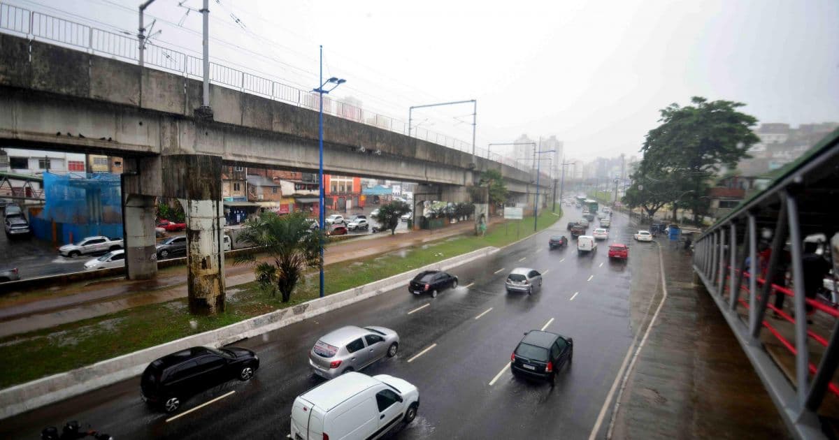 Chuvas devem se estender até o final da semana em Salvador 