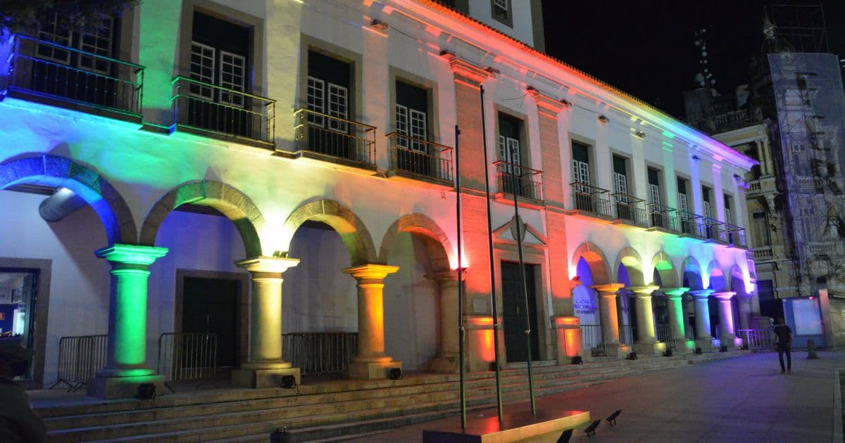 Temática LGBTQIA+ deve permanecer no Plano Municipal de Cultura após acordo