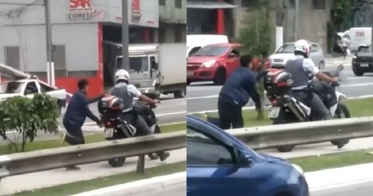 Vídeo: PM é flagrado fazendo homem correr algemado atrás de moto
