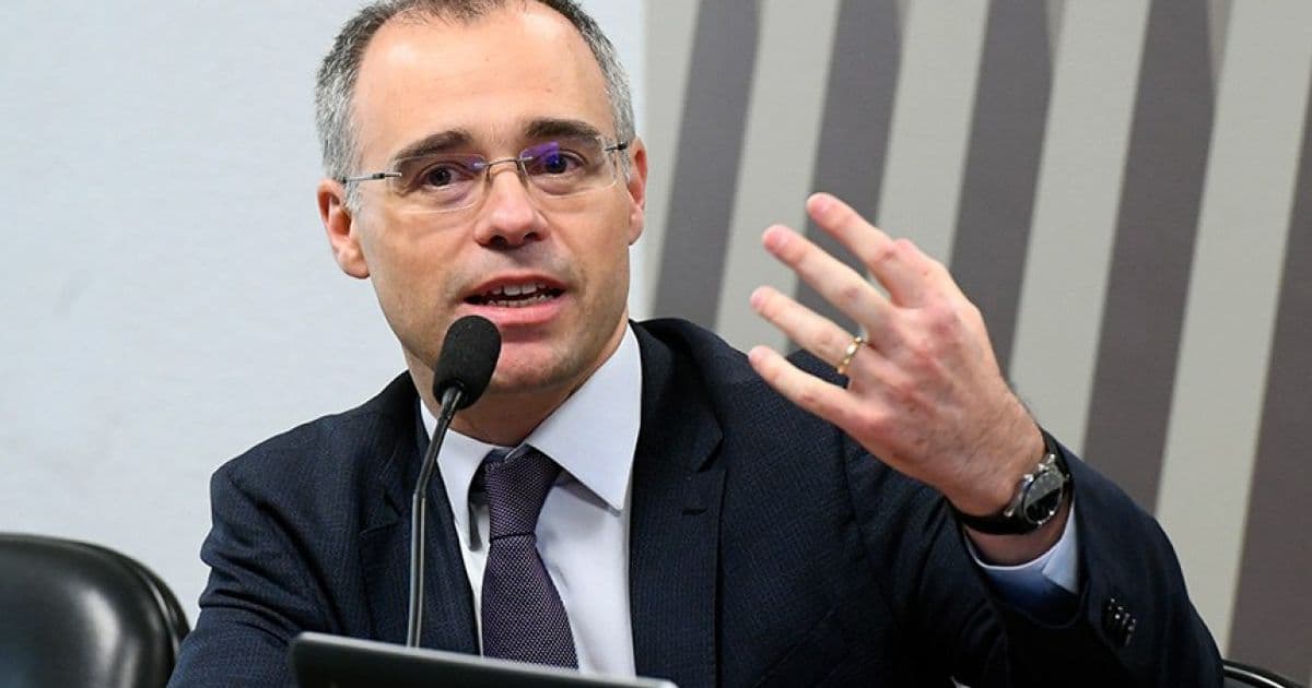 Com 47 votos a favor e 32 contra, Senado aprova indicação de André Mendonça ao STF