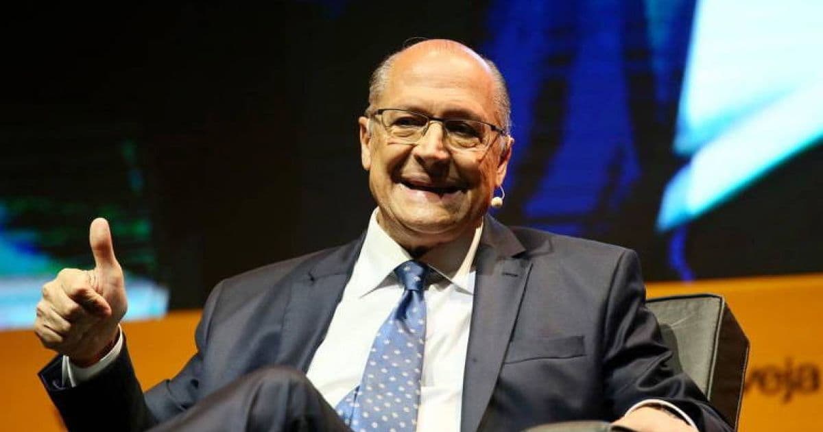 Alckmin se desfilia do PSDB, partido que ajudou a fundar há 33 anos