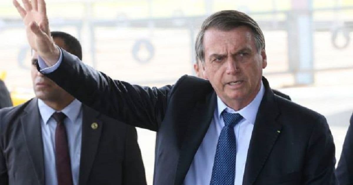 Após férias, Bolsonaro é internado em hospital de São Paulo