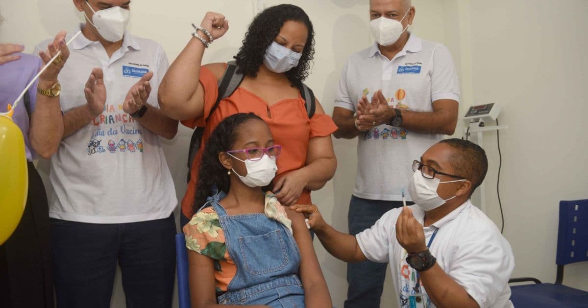 Covid-19: Menina de 10 anos é a 1ª criança soteropolitana a receber o imunizante da Pfizer