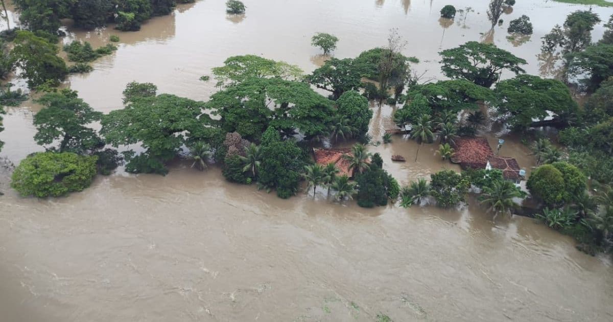 Moradias afetadas pelas chuvas na Bahia e em Minas receberão R$ 2 milhões de ONG