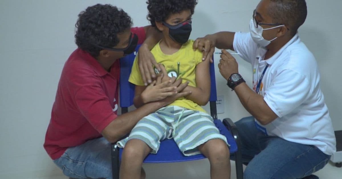 Salvador vacina 9,2 mil crianças no último sábado e estratégia é suspensa neste domingo