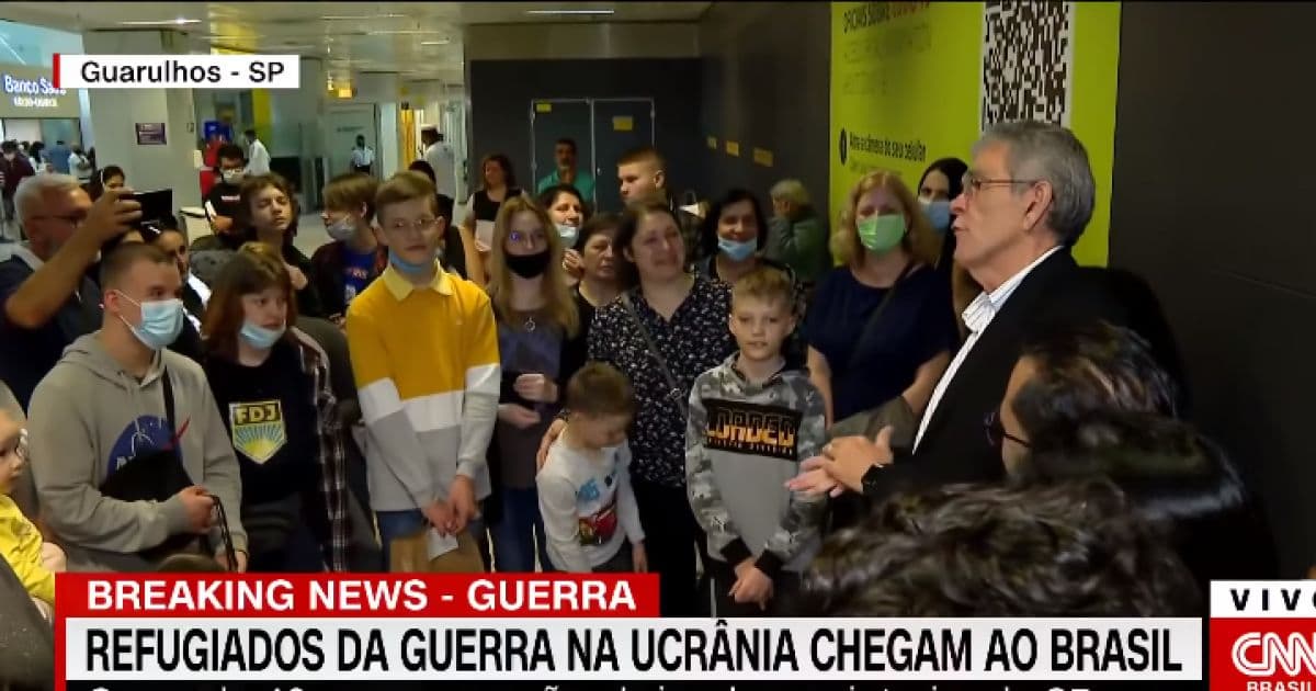 Grupo de 47 ucranianos chega ao Brasil em acolhida humanitária