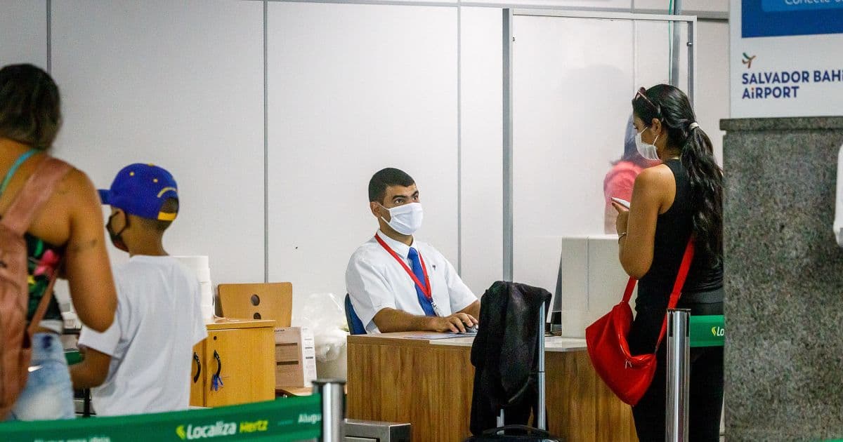 Aeroporto de Salvador segue exigindo uso de máscaras em áreas de acesso restrito