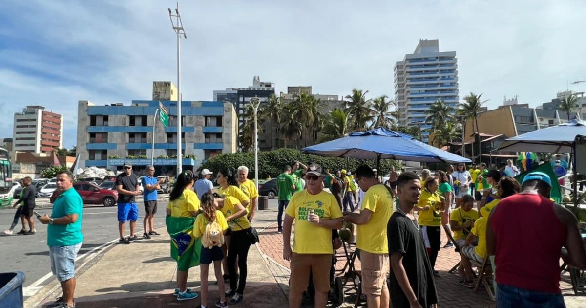 Apoiadores de Bolsonaro iniciam concentração no Jardim de Alah