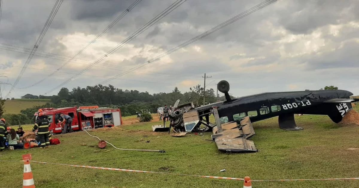 Duas pessoas morrem após avião fazer pouso de emergência em SP