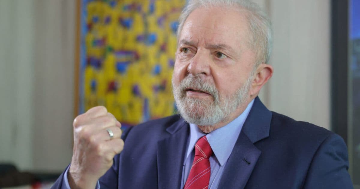 Pesquisa Ipespe: Lula lidera disputa eleitoral com 12 pontos à frente de Bolsonaro 
