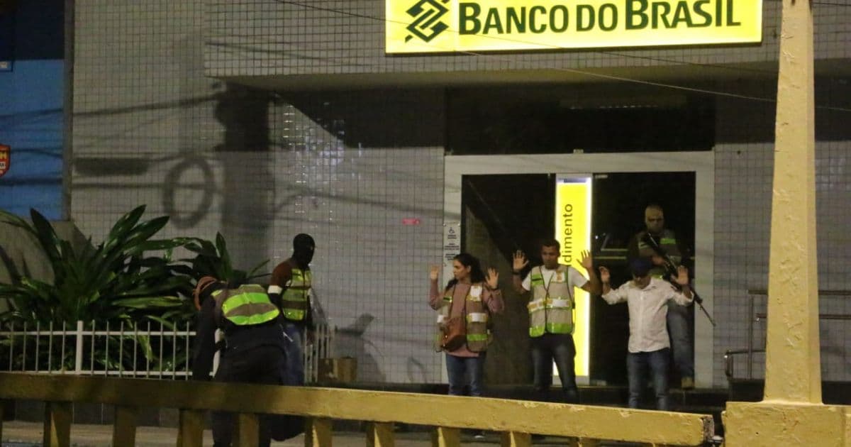 PM faz treinamento para aprimorar combate contra roubos a bancos na Bahia