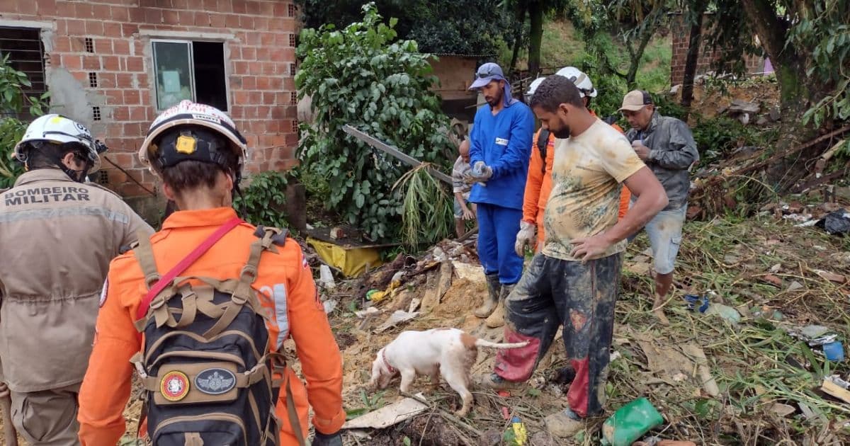Bombeiros baianos auxiliam buscas por desaparecidos nas enchentes em Pernambuco