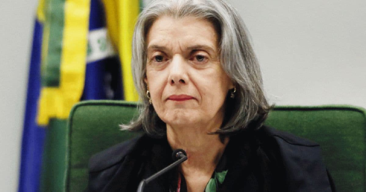 Cármen Lúcia vê gravidade em interferência de Bolsonaro em investigação no MEC