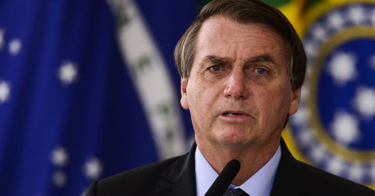 Bolsonaro é internado em hospital de Brasília com dores abdominais