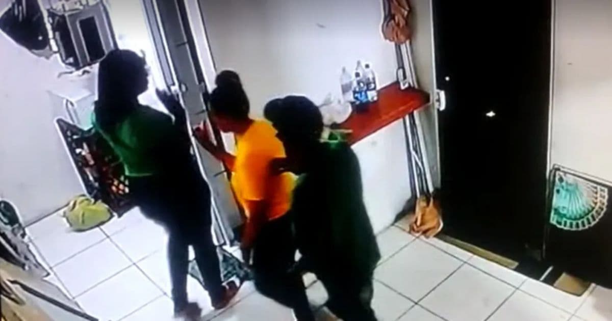 Homem anuncia assalto em estabelecimento de Salvador e prende funcionárias dentro de banheiro