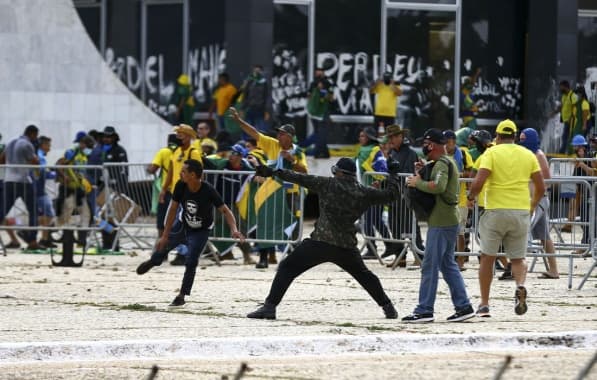 Imagem sobre PGR denuncia mais 225 envolvidos nos atos golpistas em Brasília; número de acusados chega a 479