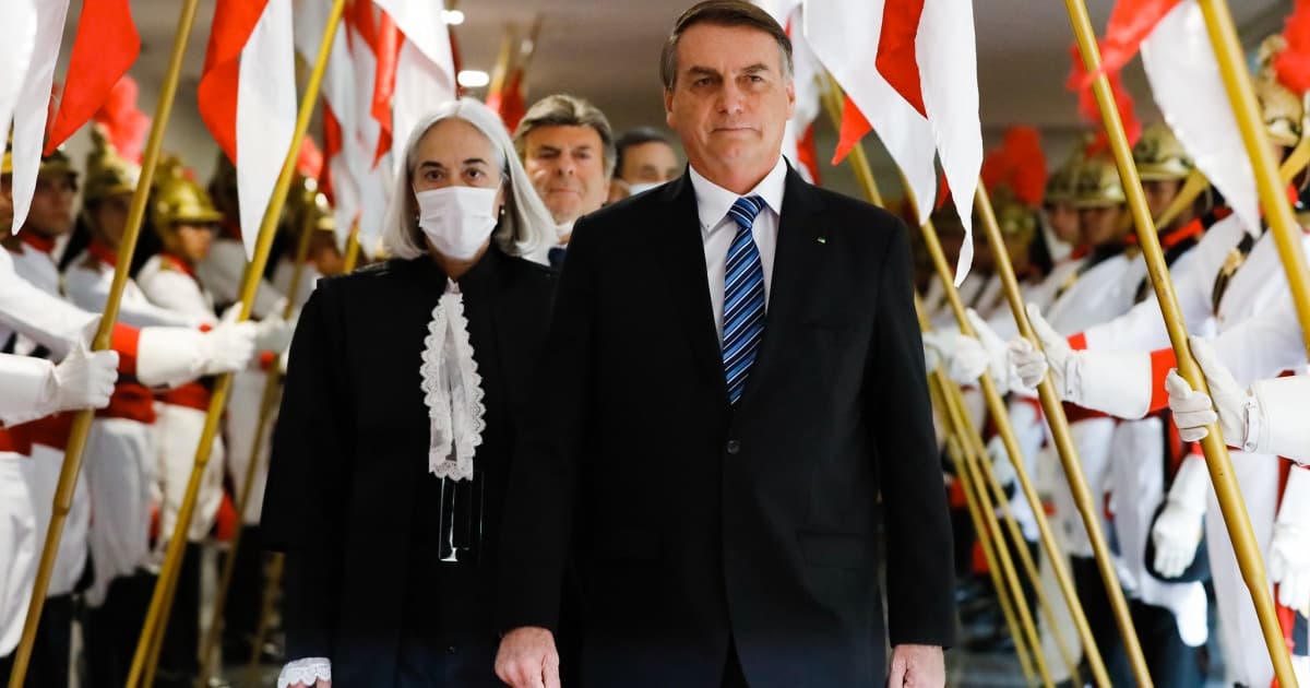 Bolsonaro vai ficar inelegível, mas não deve ser preso, avaliam ministros do STF e STJ