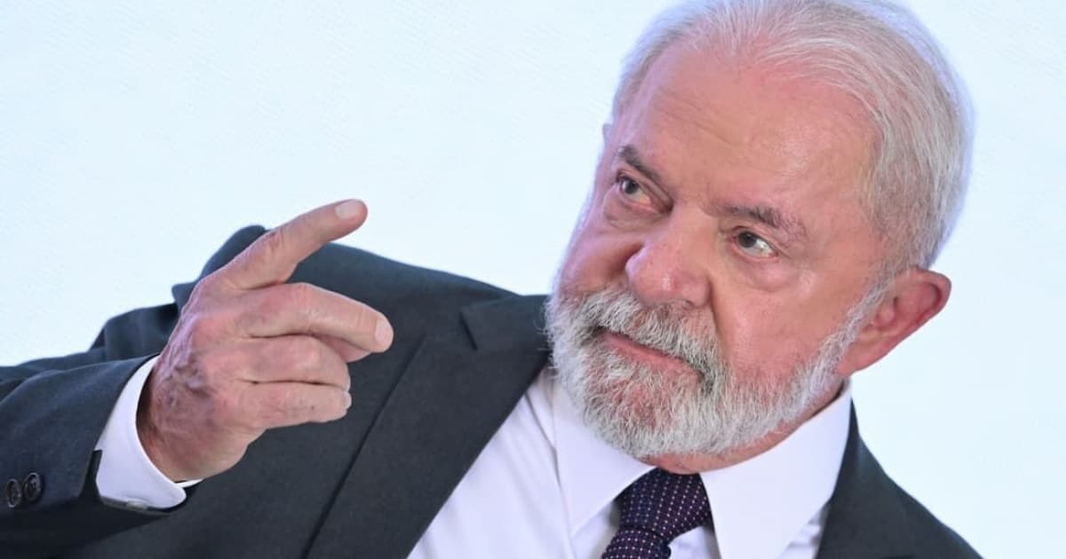 Por orientação médica, Lula adia viagem à China
