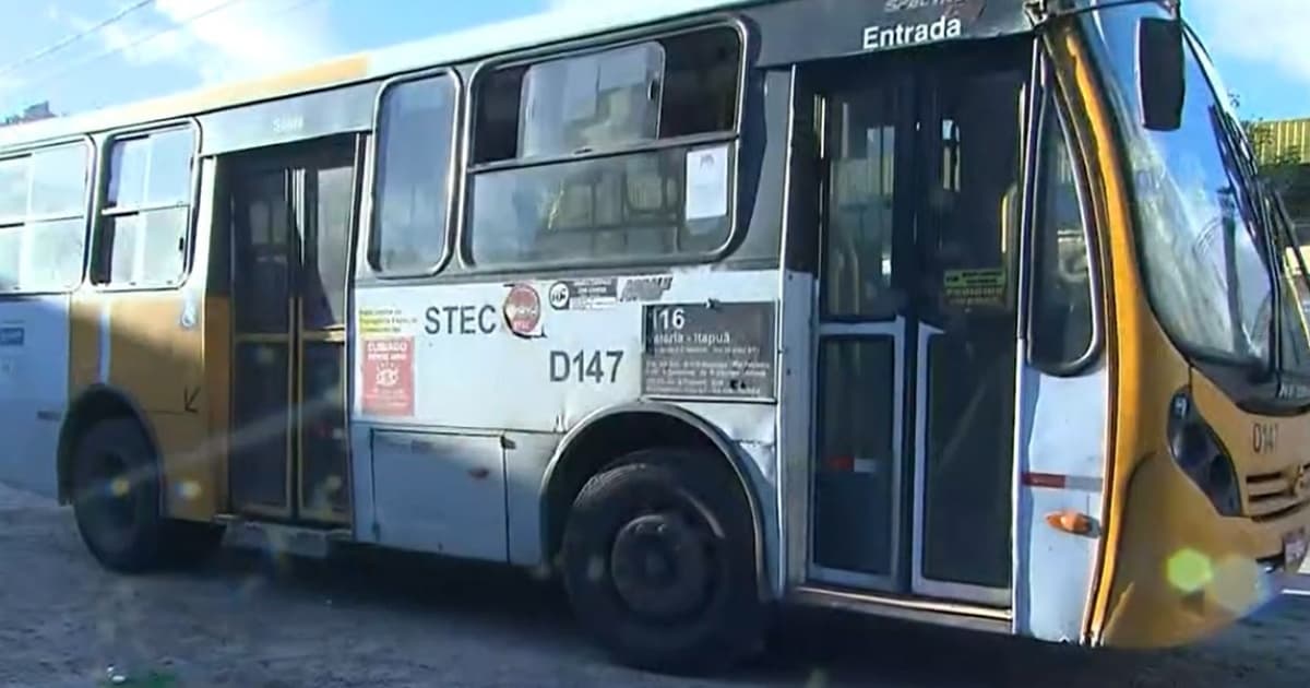Dois ônibus são assaltados em Salvador no início da manhã desta quinta-feira