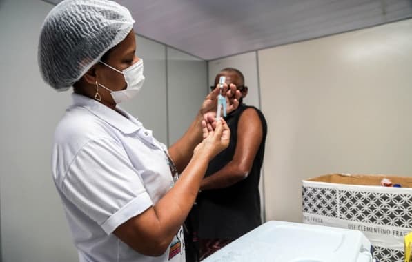 Salvador segue com estratégias de vacinação contra Covid-19 e gripe nesta quarta 