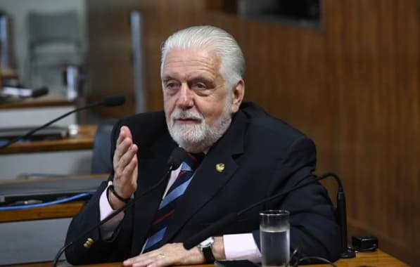 Wagner elogia Aras, nega campanha para recondução do PGR e diz que decisão é de Lula
