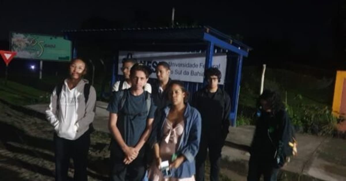  Ilhéus: Transporte abandona estudantes da UFSB na madrugada 