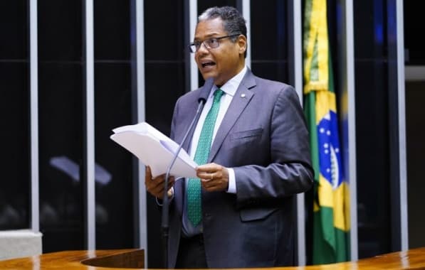 Antônio Brito inicia interlocução com Marcos Pereira por reforço em apoio para a disputa pela Câmara; saiba mais