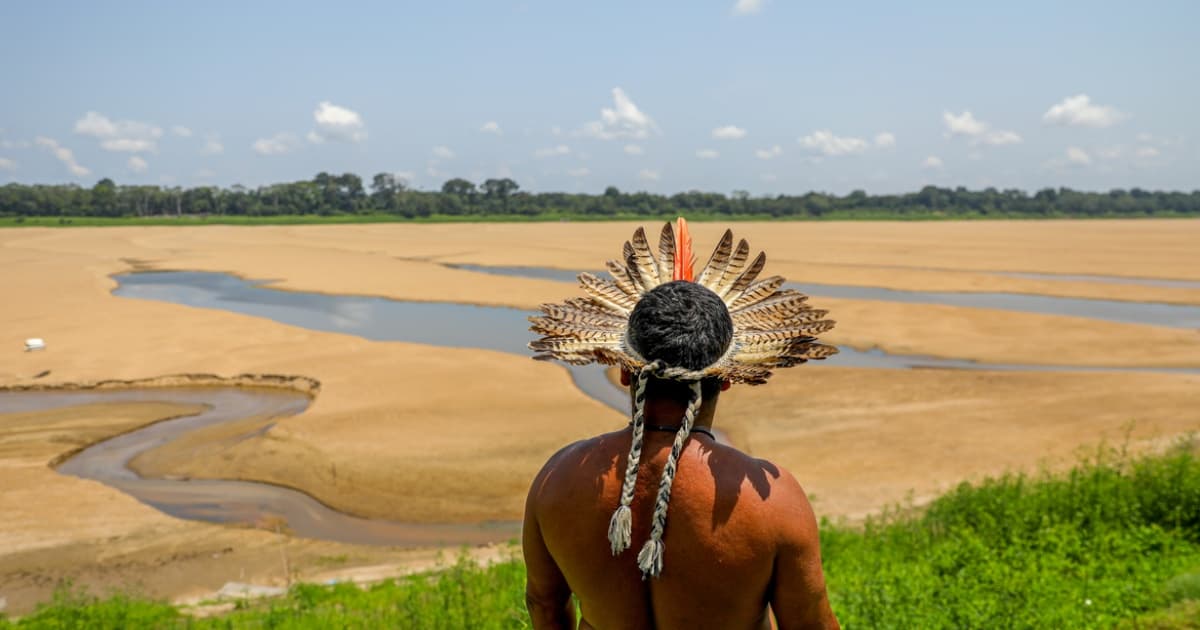 Em meio a agravamento de estiagem no Amazonas, Rio Negro registra nova mínima histórica