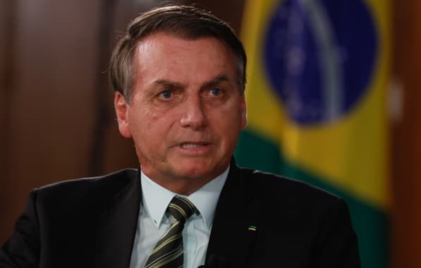 Relatório da CPI revela doações de R$18 milhões via Pix a Bolsonaro por servidores federais