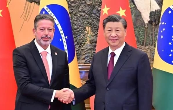 Para comitiva de deputados, presidente da China promete vir ao Brasil em 2024