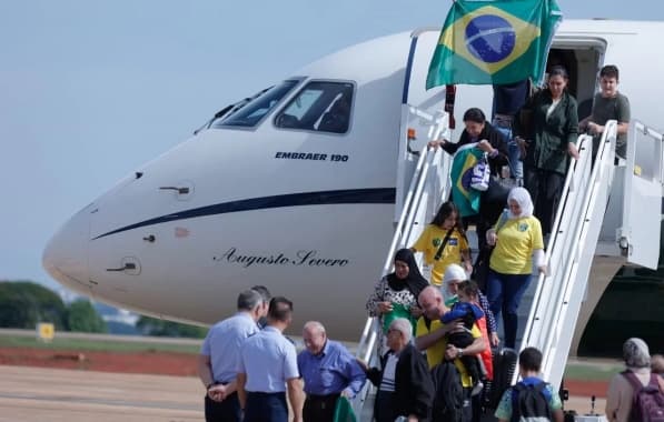 Em nove voos, Brasil resgatou 1.445 pessoas e 53 pets da região de conflito entre Israel e Hamas