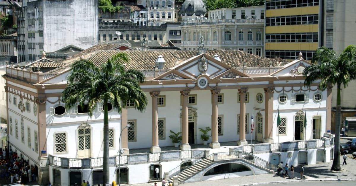 Entidades comerciais da Bahia assinam manifesto contra aumento do ICMS no estado