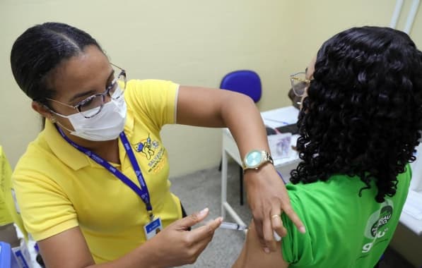 Carnaval: SMS intensifica vacina contra Covid-19 para foliões a partir desta quarta (17)  