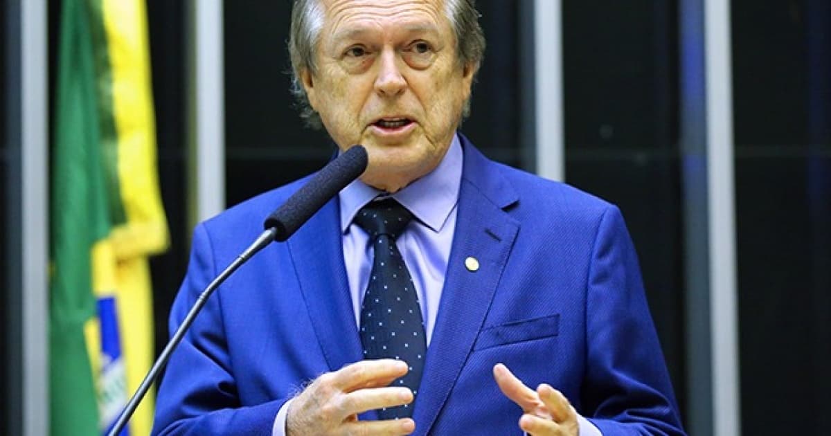 Luciano Bivar acusa mulher do novo presidente do União Brasil de roubar cofre