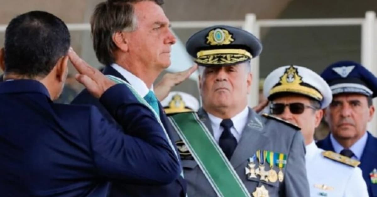 Apoiadores avaliam depoimento de ex-comandante como “bomba” e complicação para defesa de Bolsonaro 