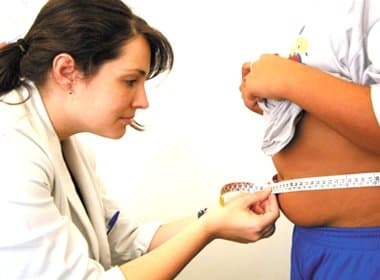 Apesar de causar hipertensão, 55% dos brasileiros não consideram a obesidade uma doença