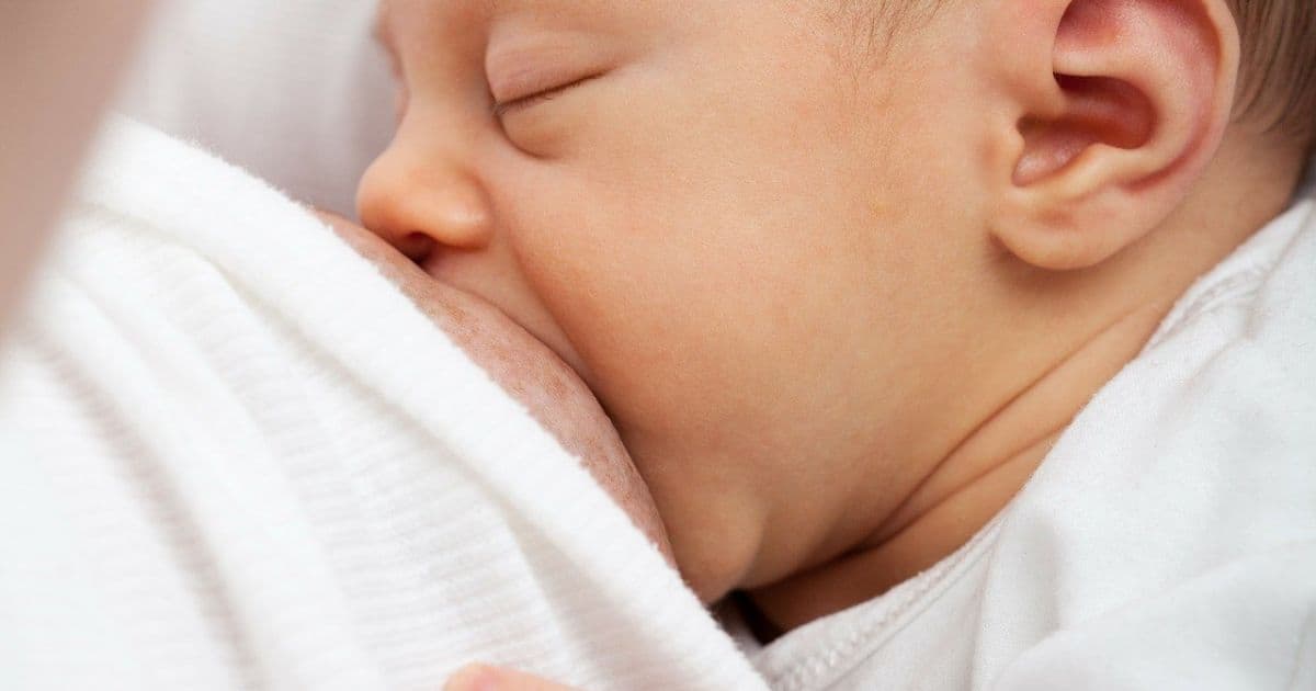 Viver Bem: Especialista explica a importância da amamentação para bebês e mães 
