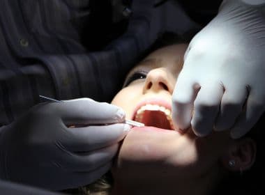 Viver Bem: Especialista explica importância da saúde bucal para funcionamento do organismo