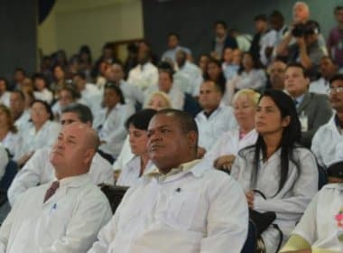 Profissionais formados no Brasil ainda podem se inscrever no Mais Médicos